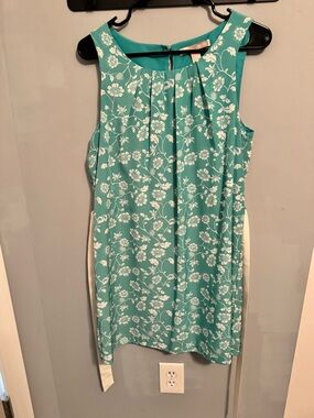 Forever 21 Teal Floral Pleated Shift Dress with White Print